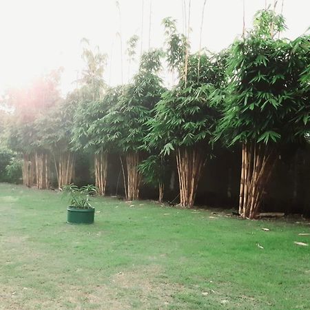 Kanora Lake Resort Maharagama Exteriör bild